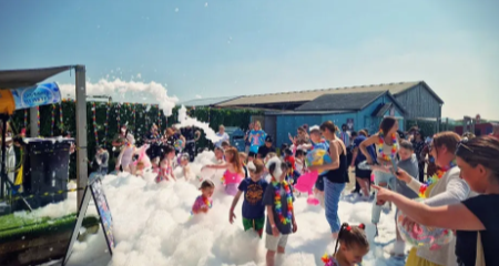 Tapping the Humor: Foam Cannon Events Revolutionizing Festivities
