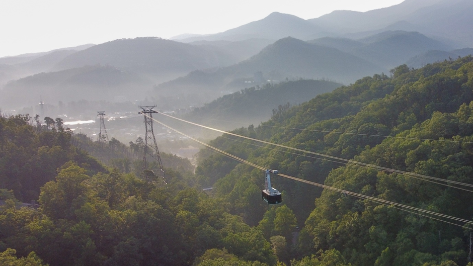 The Complete Smoky Mountains Bucket List: Ten Things You Shouldn’t Miss Out On