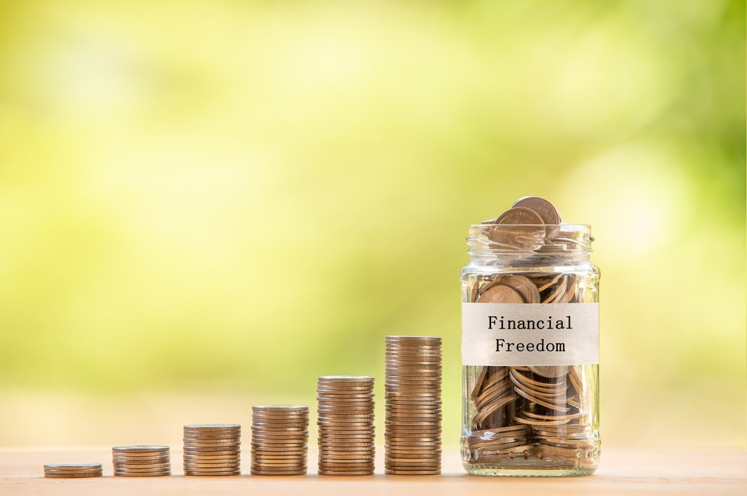 Understanding Significant Expenses: Key to Financial Planning and Stability