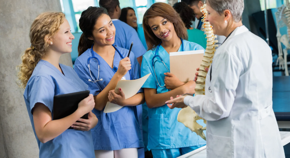 The Benefits of Earning Your Nursing Degree from a Community College