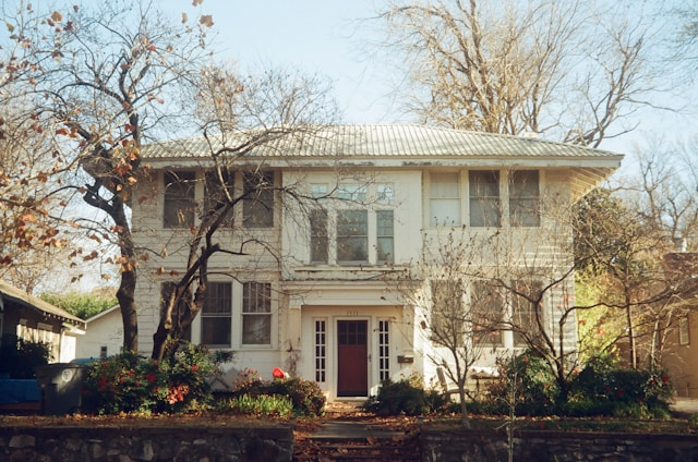 Selling Your Nashville Historic Home: Tips for Preserving Charm While Maximizing Value